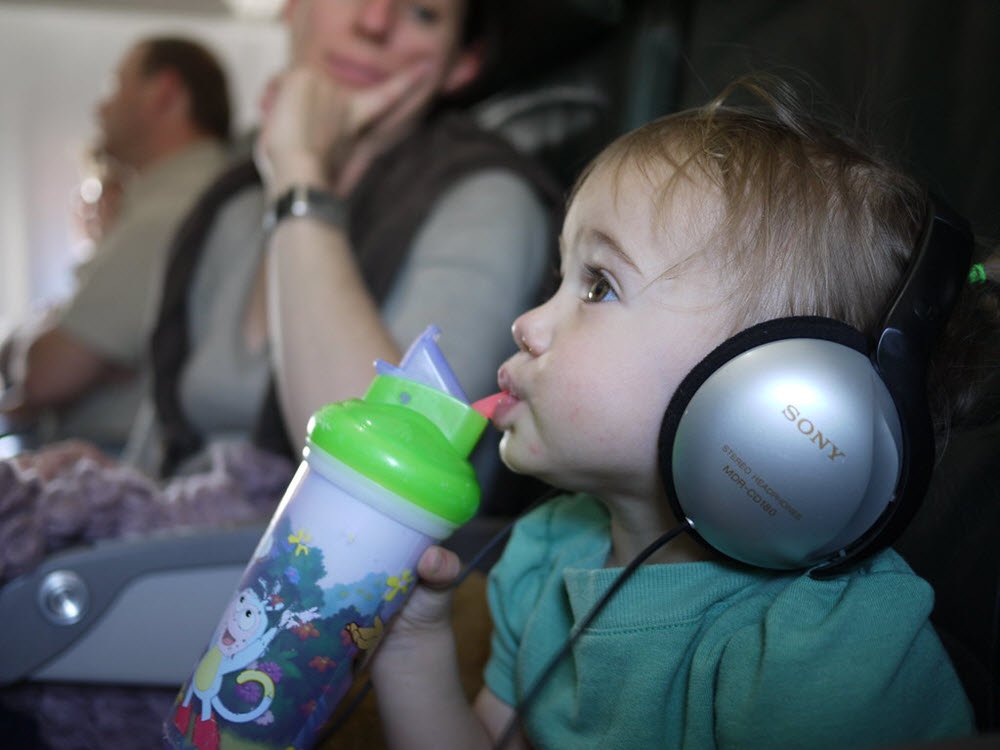 The 10 Best Headphones For Babies And Toddlers On Planes