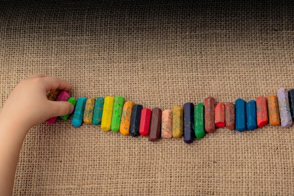 5 Best NonToxic Crayons Safe For Your Toddler