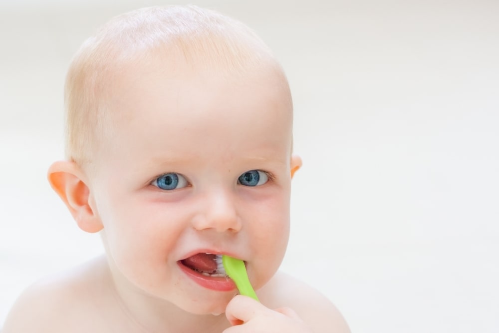 8 Tips To Soothe A Teething Baby At Night