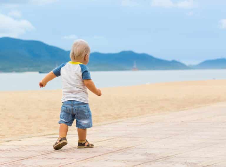 How To Stop Your Baby Walking On Their Knees