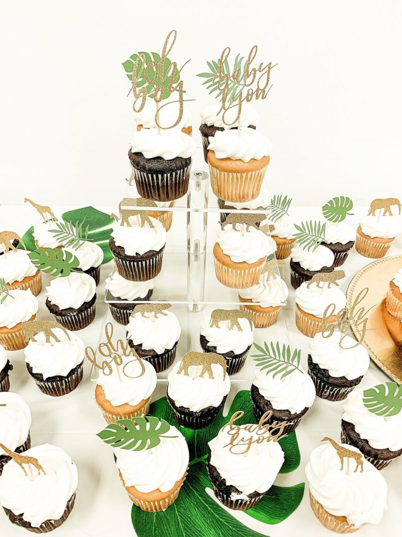 baby shower cupcakes